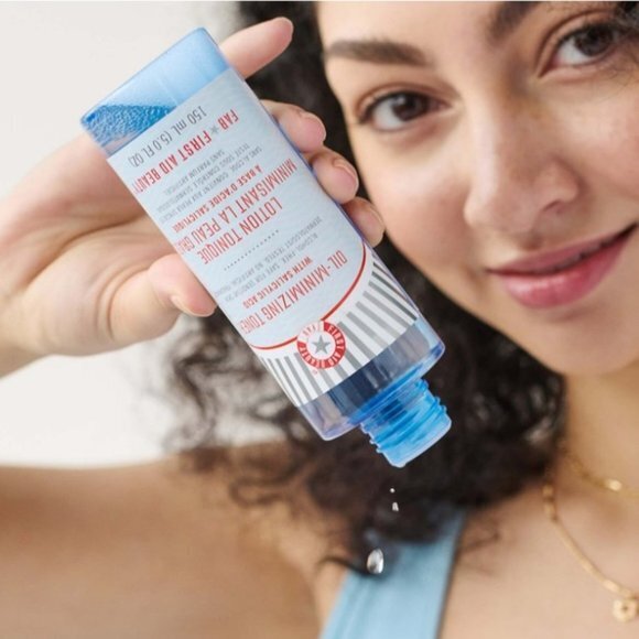 🆕 NWT First Aid Beauty OIL-MINIMIZING TONER WITH SALICYLIC ACID - Picture 1 of 8
